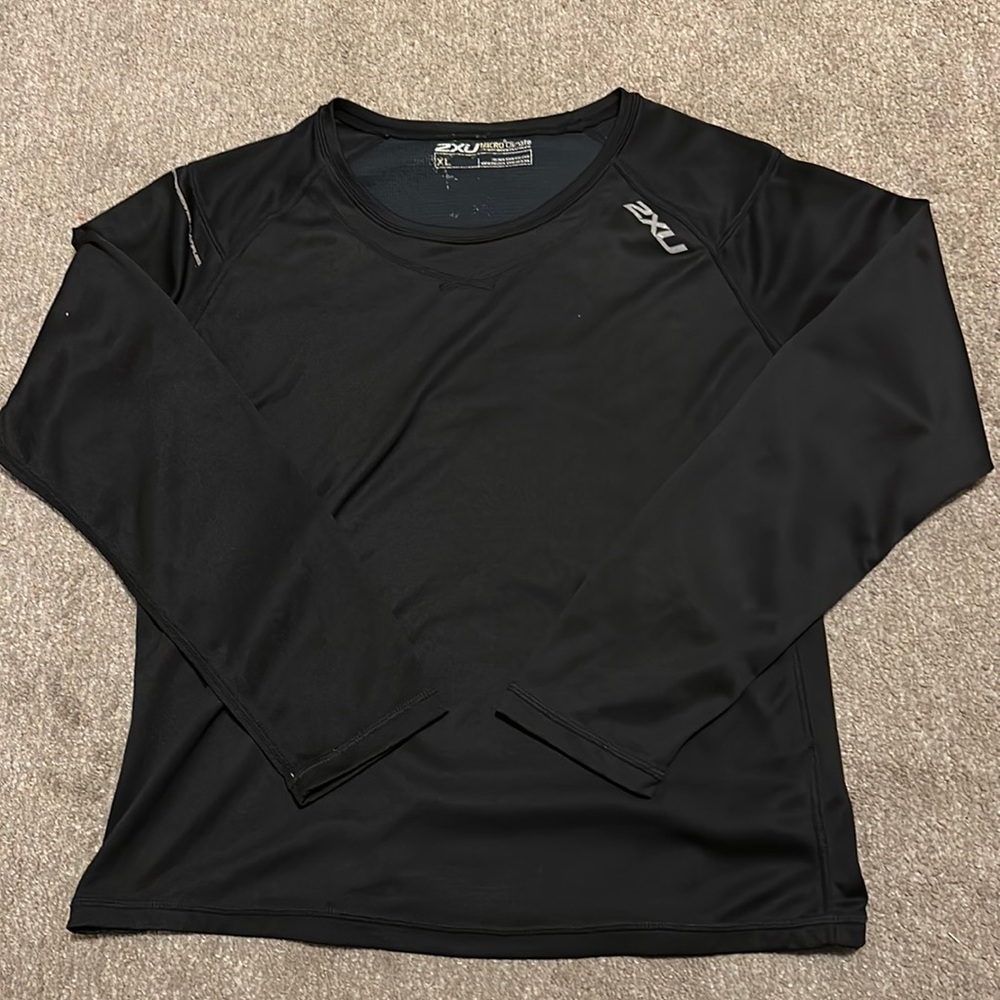 2XU Micro Climate Long Sleeve Shirt